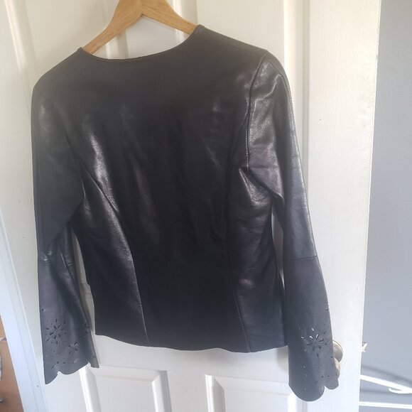 Danier Cut out two piece black leather suit - Picture 3 of 9
